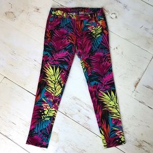 Hot Swag Vibrant Palm Frond Pants